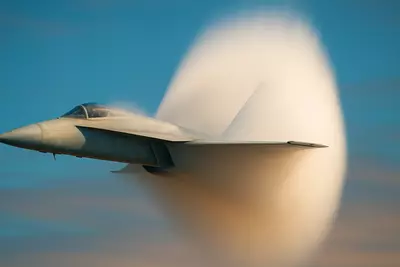 Это символ борьбы человека с ограничениями природы